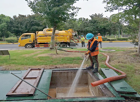 大朗镇化油池清理